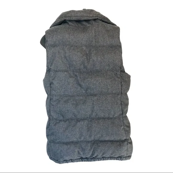 Tweedt Gray Puffer Coat Vest Full Zip front pockets Classic Vest Small Old Navy - Picture 5 of 11
